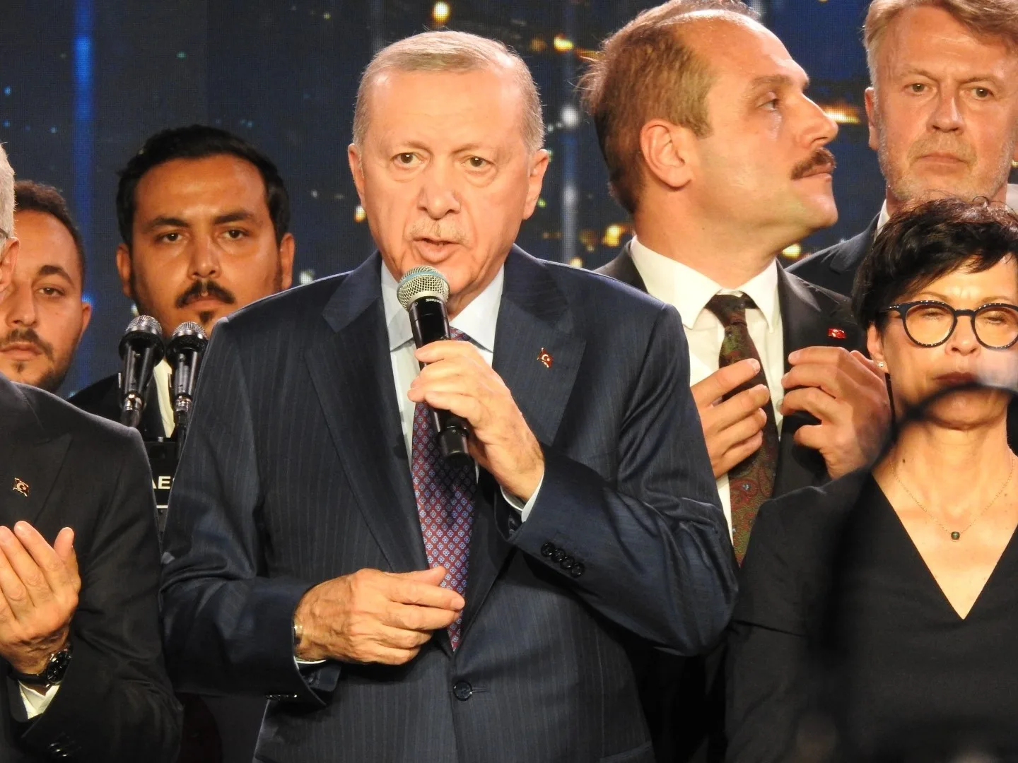 CUMHURBAŞKANI RECEP TAYYİP ERDOĞAN, KAPIKULE - HALKALI HIZLI TREN HATTI'NIN, ÇERKEZKÖY-KAPIKULE KISMININ AÇILIŞ TÖRENİNDE KONUŞTU.