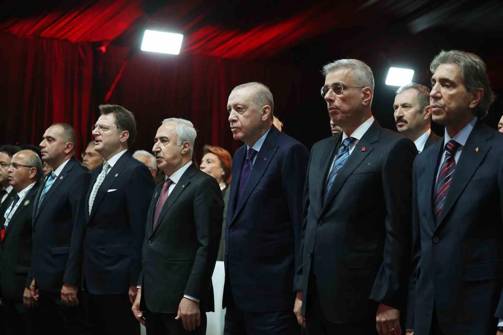 CUMHURBAŞKANI RECEP TAYYİP ERDOĞAN, İSTANBUL ÜNİVERSİTESİ HASTANESİ ÇAPA YERLEŞKESİ TOPLU TEMEL ATMA VE TOPLU AÇILIŞ TÖRENİ'NE KATILDI.