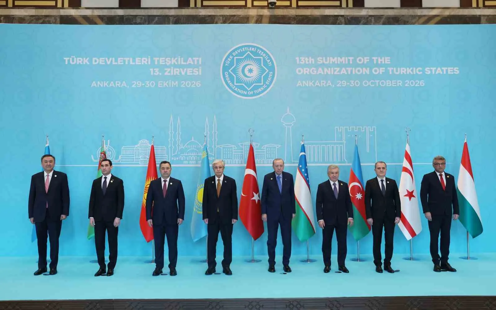 CUMHURBAŞKANI ERDOĞAN, TÜRK DEVLETLERİ TEŞKİLATI 13. ZİRVESİ DEVLET BAŞKANLARI KONSEYİ TOPLANTISI'NA KATILDI.
