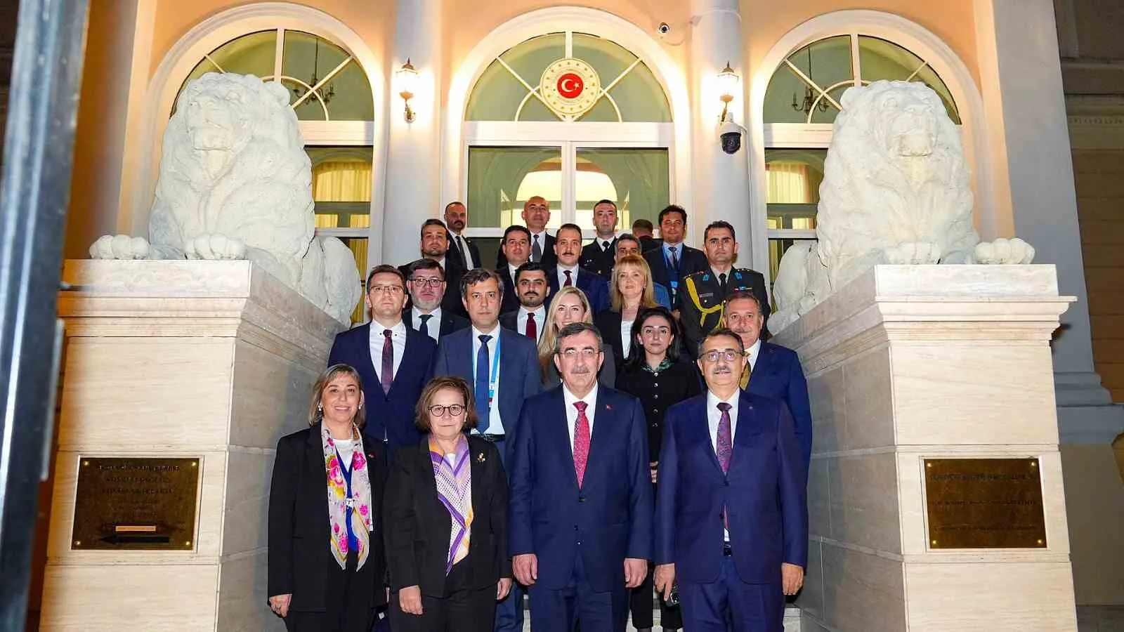 CEVDET YILMAZ MACARİSTAN PROGRAMI KAPSAMINDA TÜRKİYE’NİN BUDAPEŞTE BÜYÜKELÇİLİĞİNİ ZİYARET ETTİ