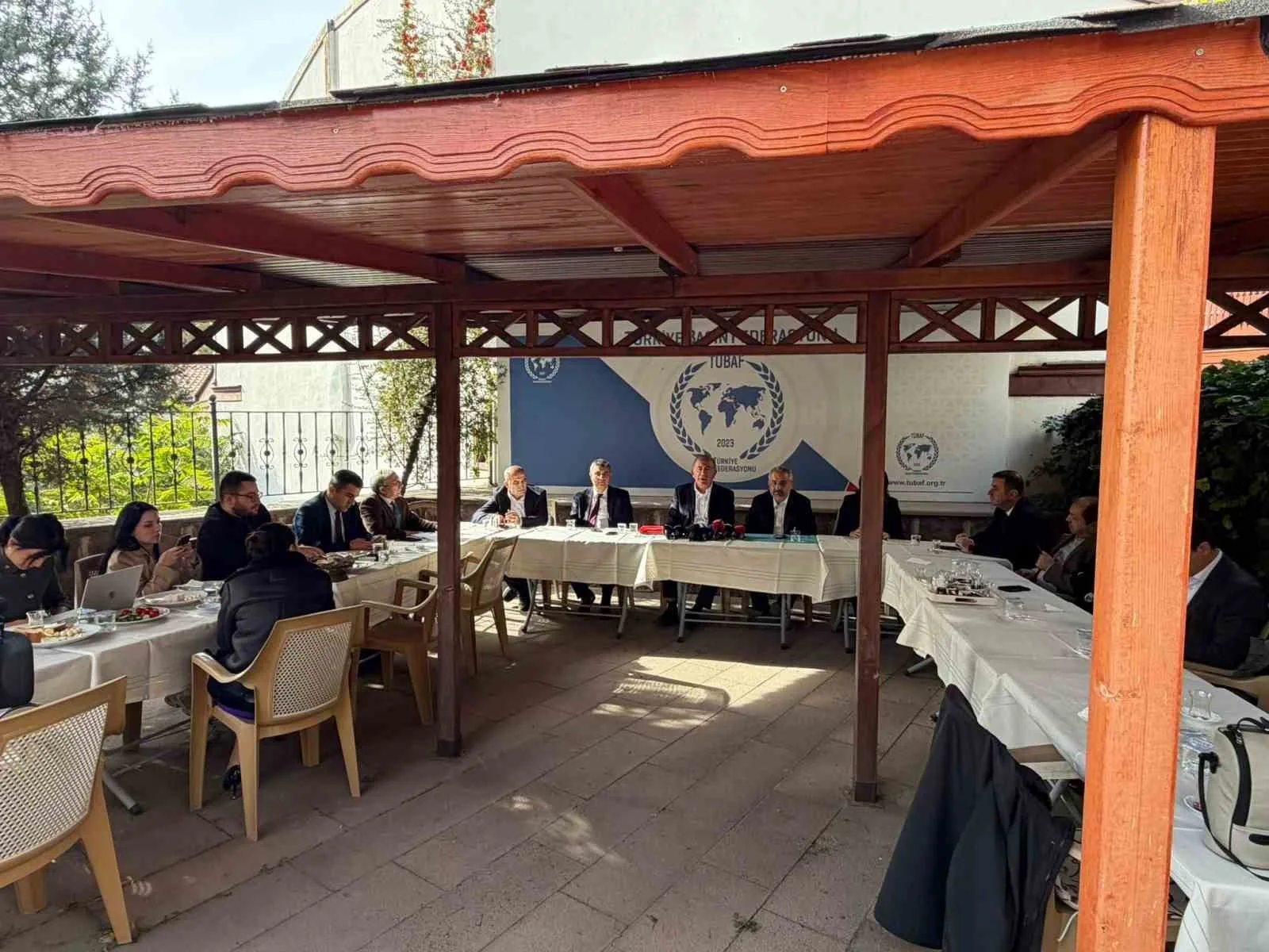 CHP GENEL KOORDİNATÖRÜ GÜRSEL TEKİN, TÜRKİYE BASIN FEDERASYONU TARAFINDAN DÜZENLENEN ANADOLU SOHBETLERİ PROGRAMINDA KONUŞTU