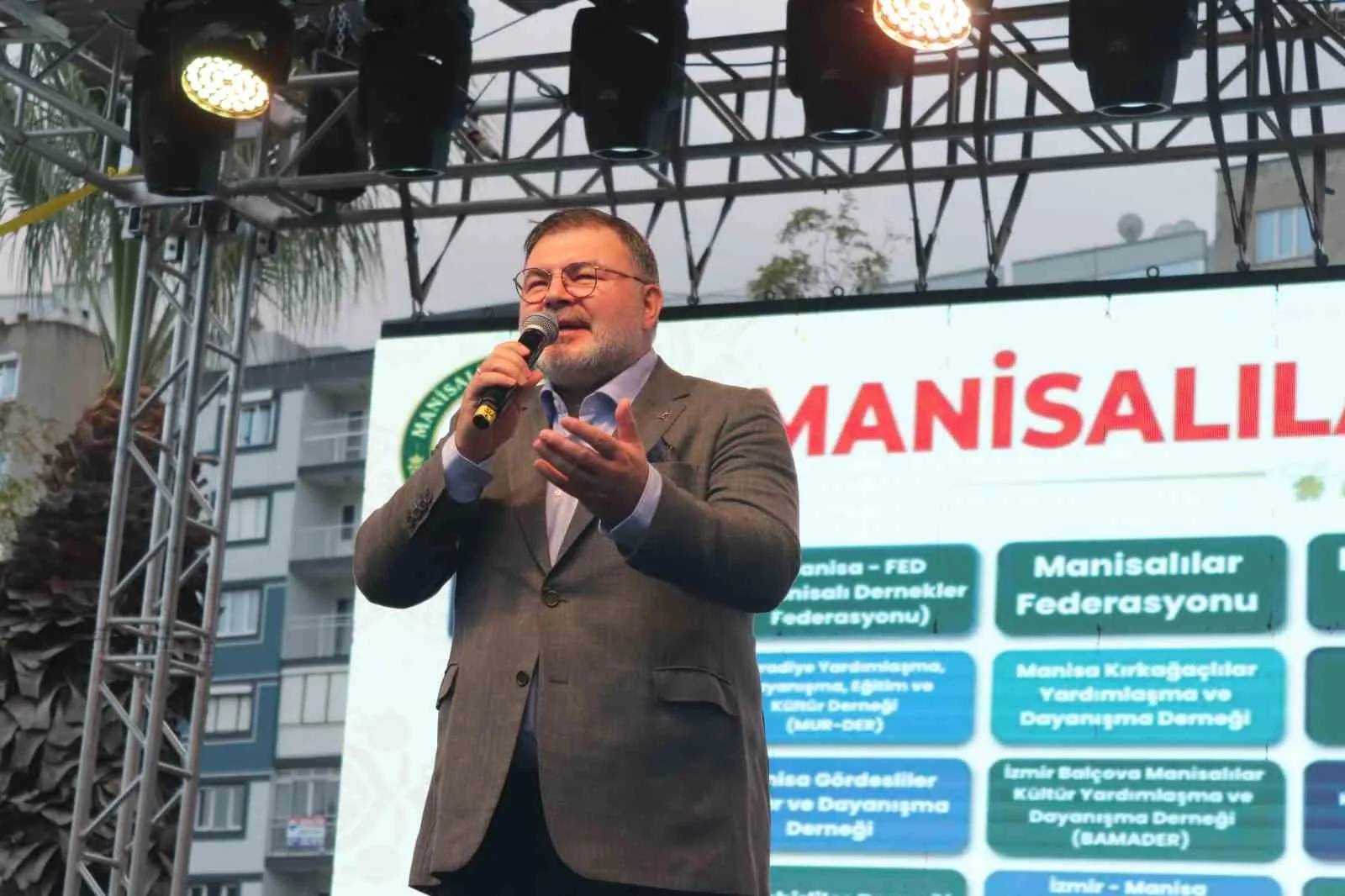 AK PARTİ İZMİR İL BAŞKANI BİLAL SAYGILI KONUŞMA YAPTI