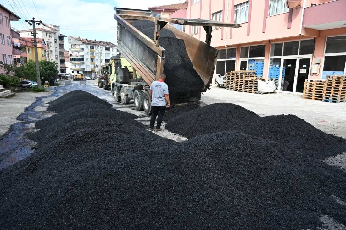 Kdz. Ereğli’de Asfalt Seferberliği Sürüyor