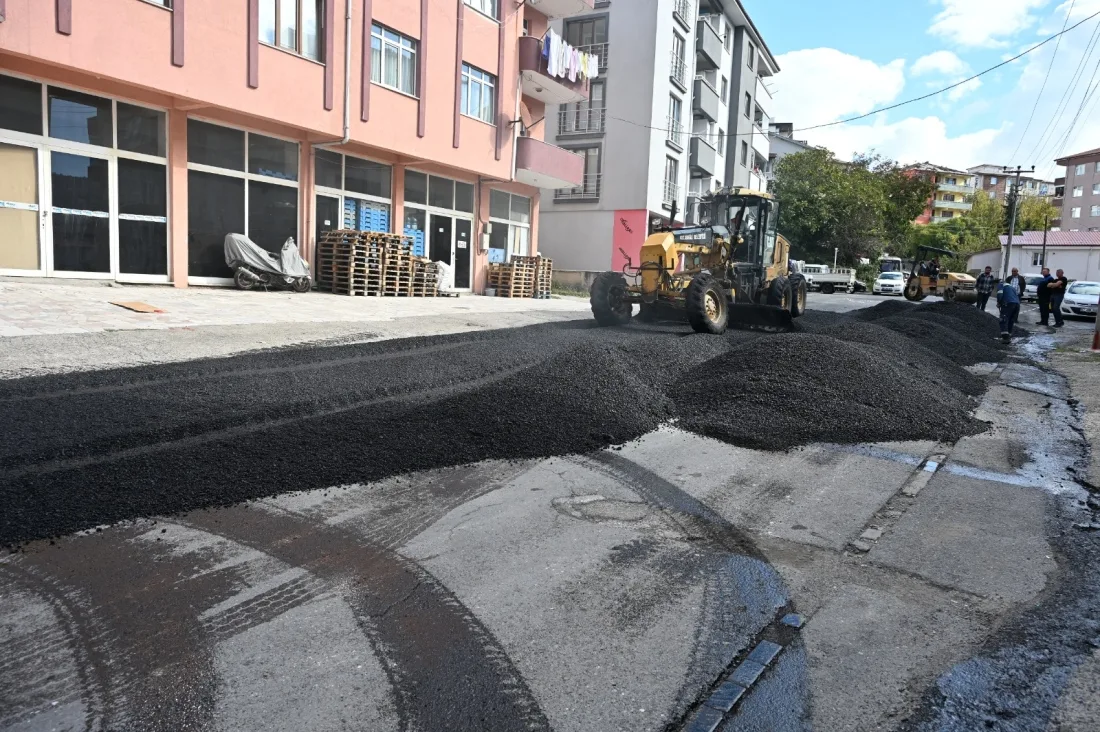 Kdz. Ereğli’de Asfalt Seferberliği Sürüyor
