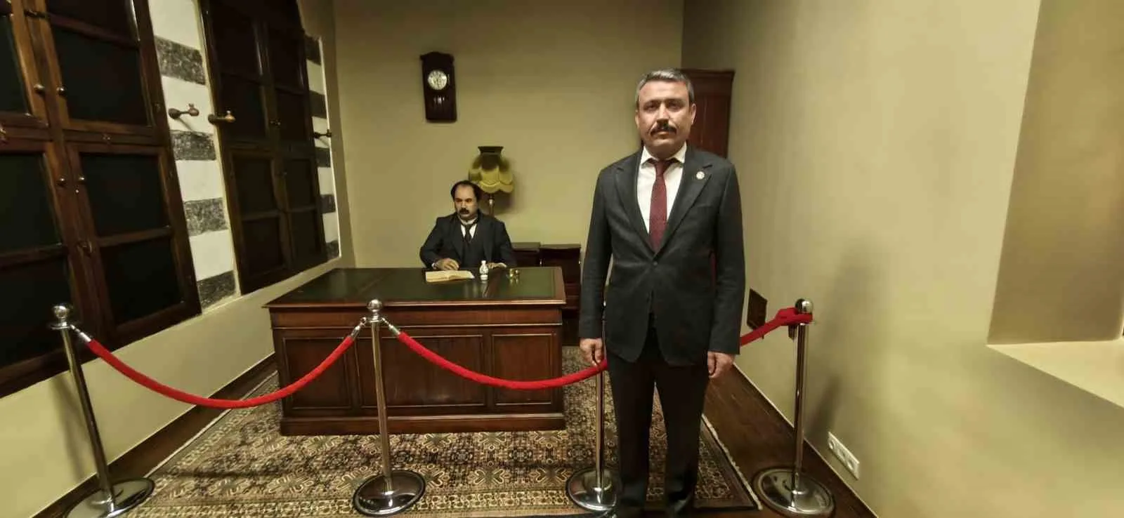 MHP DİYARBAKIR İL BAŞKANI HASAN ÖZCOŞKUN, TÜRK MİLLİYETÇİLİĞİNİN ÖNEMLİ FİKİR ÖNCÜLERİNDEN, DİYARBAKIRLI YAZAR ZİYA GÖKALP’İ VEFAT YIL DÖNÜMÜNDE ANDI