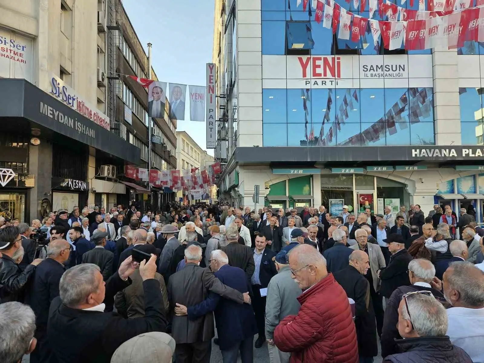 SAMSUN’DA YENİ PARTİ İL BAŞKANLIĞI BİNASI, DÜZENLENEN TÖRENLE AÇILDI.