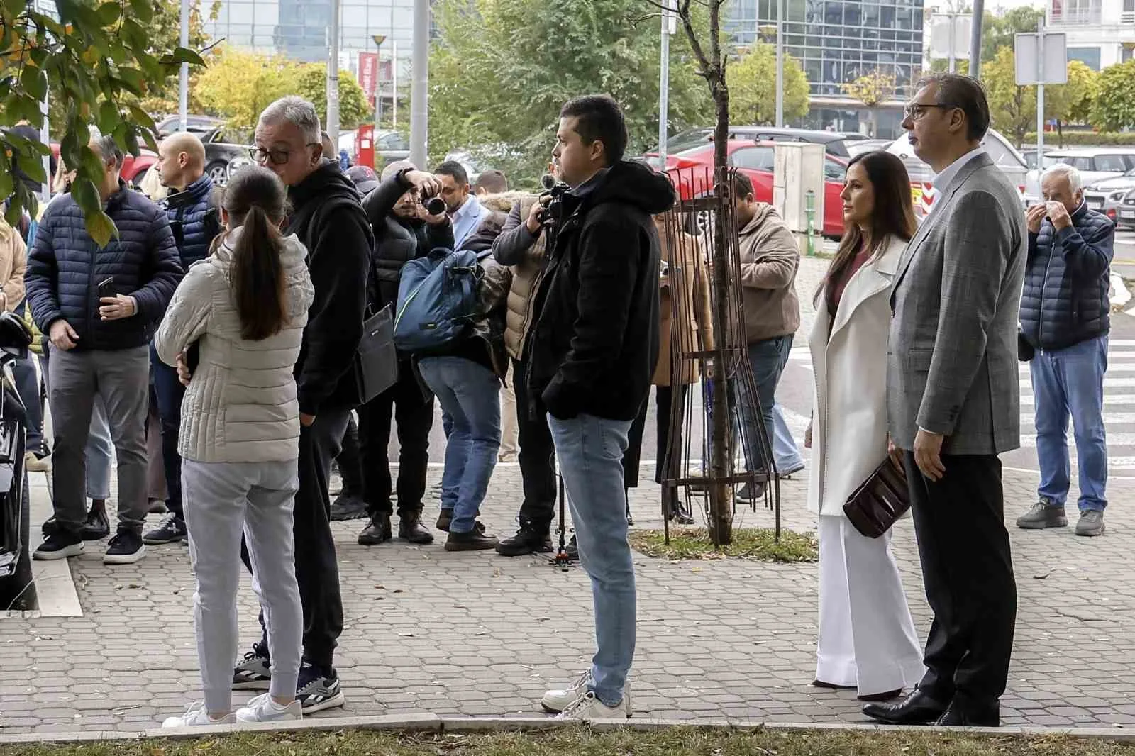SIRBİSTAN ERKEN GENEL SEÇİM İÇİN SANDIK BAŞINDA