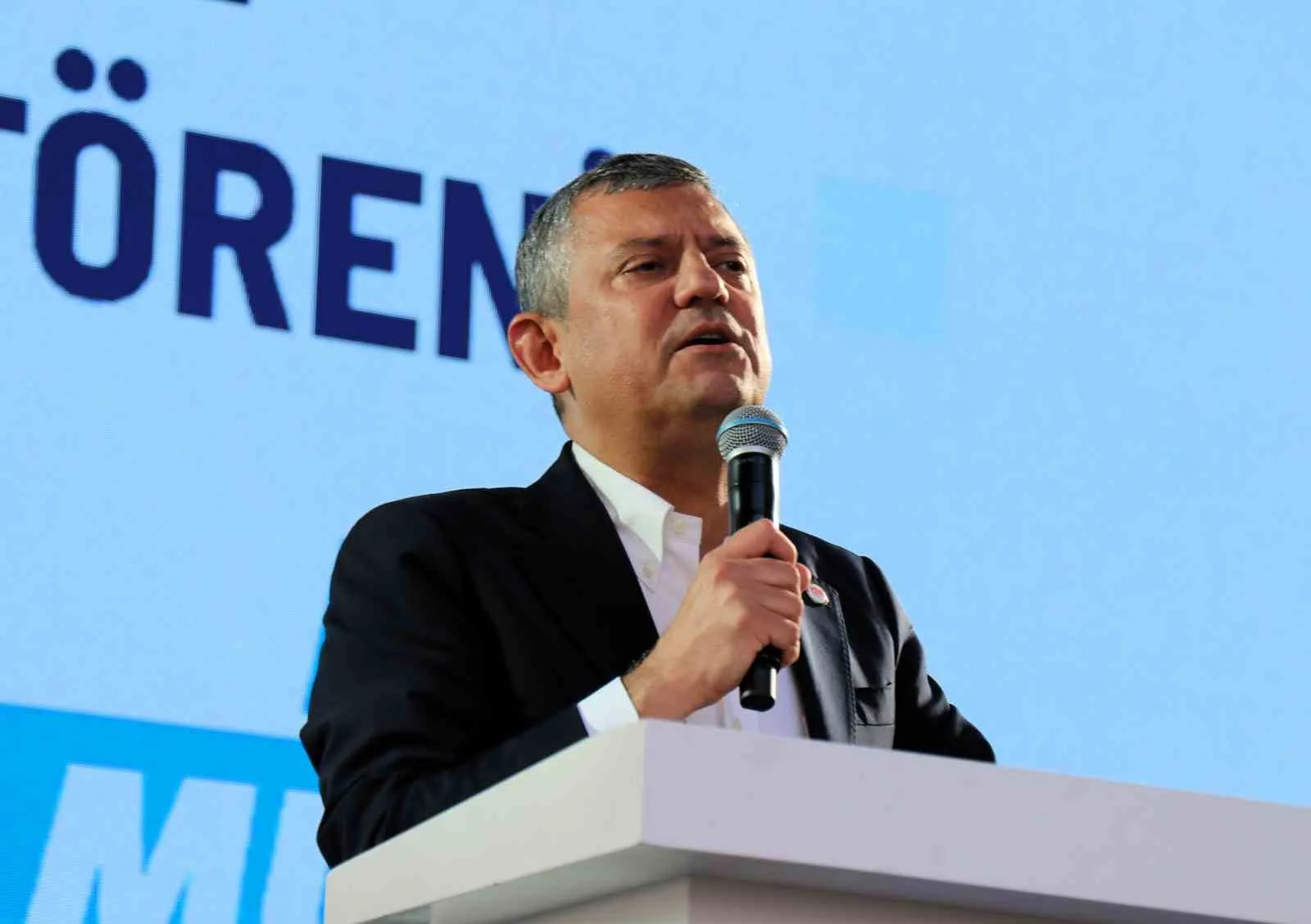 YENİ PARTİ GENEL BAŞKANI ÖZGÜR ÖZEL