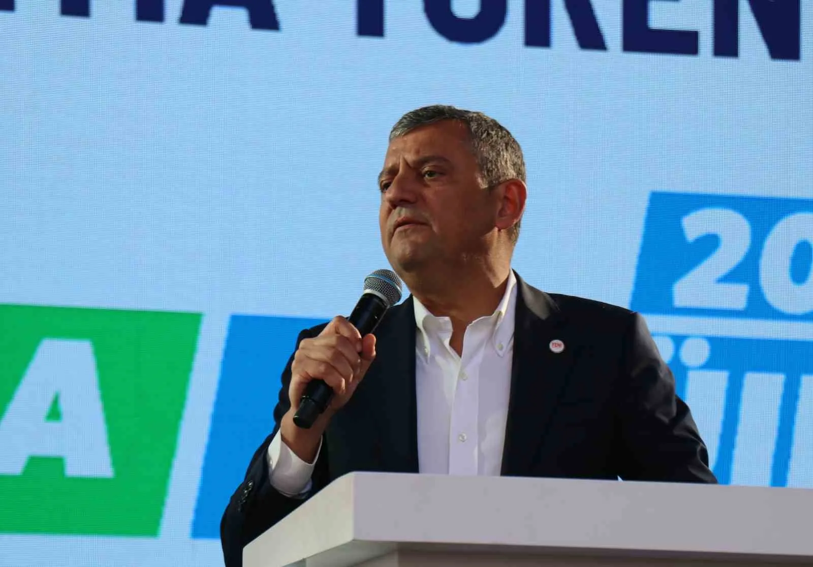 YENİ PARTİ GENEL BAŞKANI ÖZGÜR ÖZEL