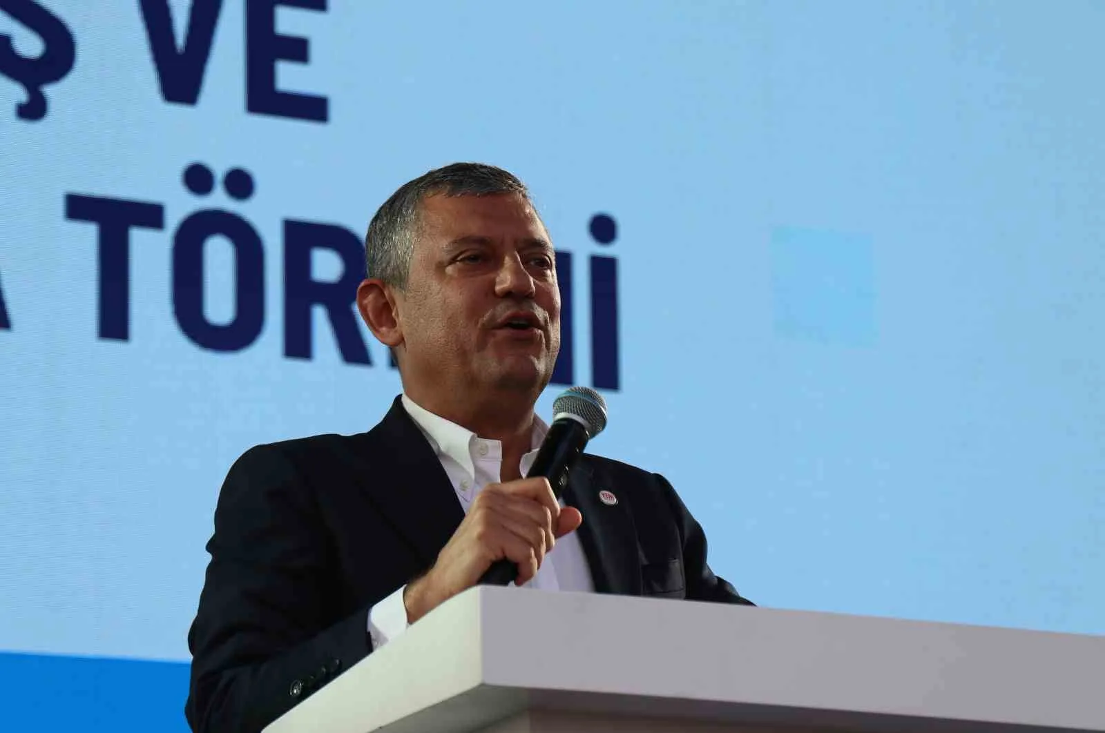 YENİ PARTİ GENEL BAŞKANI ÖZGÜR ÖZEL