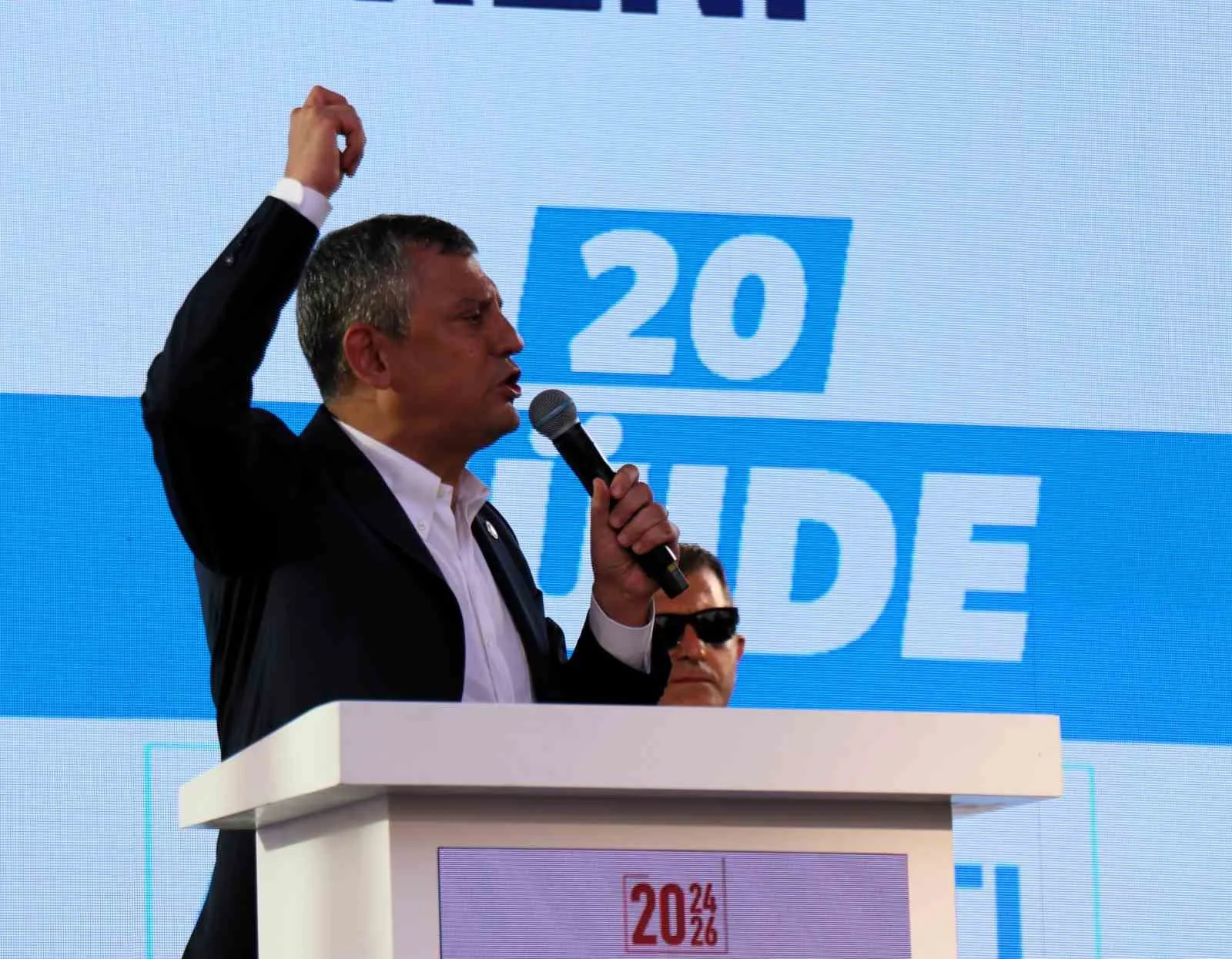 YENİ PARTİ GENEL BAŞKANI ÖZGÜR ÖZEL