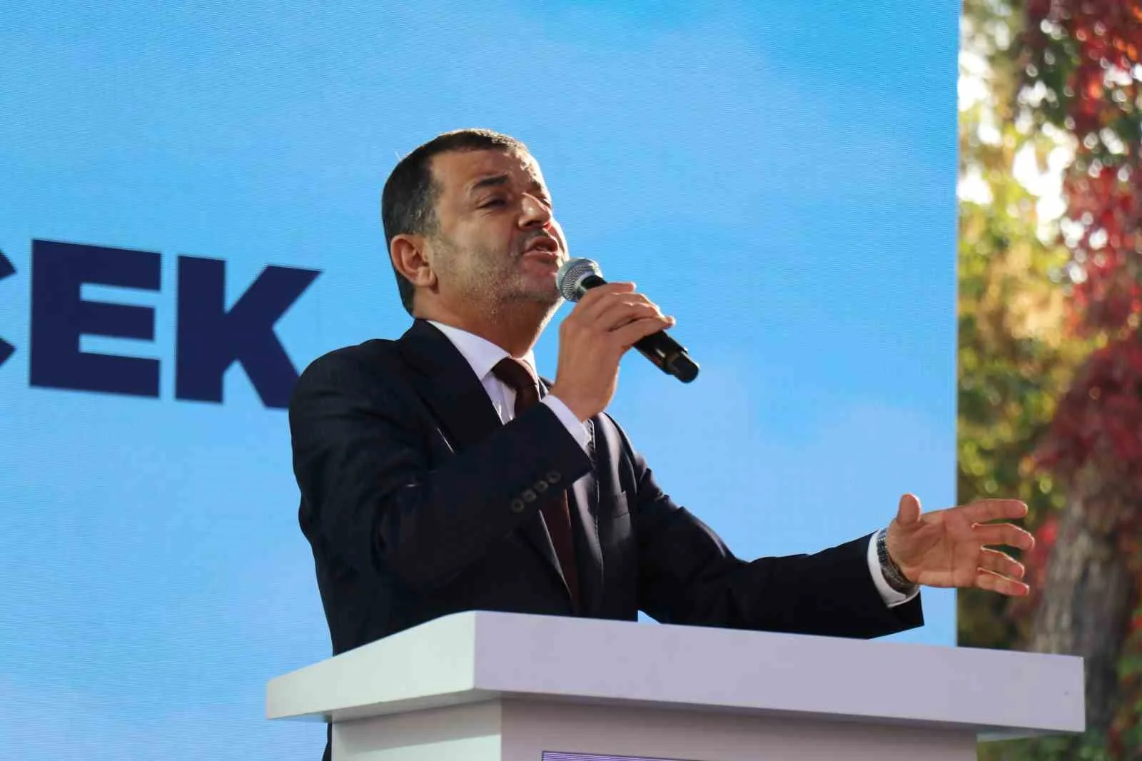 BÜYÜKŞEHİR BELEDİYE BAŞKANI ÇAVUŞOĞLU